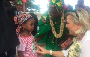 Pour les élections législatives à Mayotte, Marine Le Pen appelle à voter… Mansour Kamardine