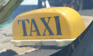 Contrôles du Comité Opérationnel Départemental Anti-Fraude sur les taxis de Mamoudzou