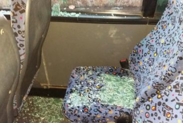 Un bus caillassé à Koungou fait 2 blessés
