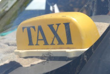 Doujani : un chauffeur de taxi se fait agresser et voler son téléphone