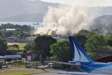 L’incendie d’une maison à proximité perturbe le trafic aérien à l’aéroport