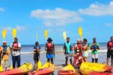 Faire du kayak pour sensibiliser à la sauvegarde de l’environnement