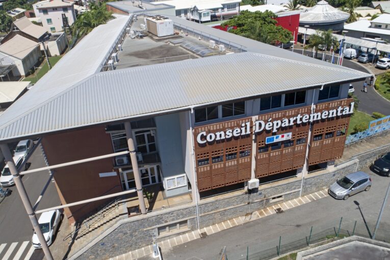 Le conseil départemental met les points sur les i s’afissant de deux