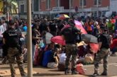 Les migrants de Cavani tentent de négocier avec les autorités