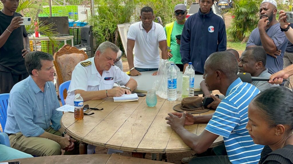 0A113381 98C5 4B04 B2CD 325AF958C70D