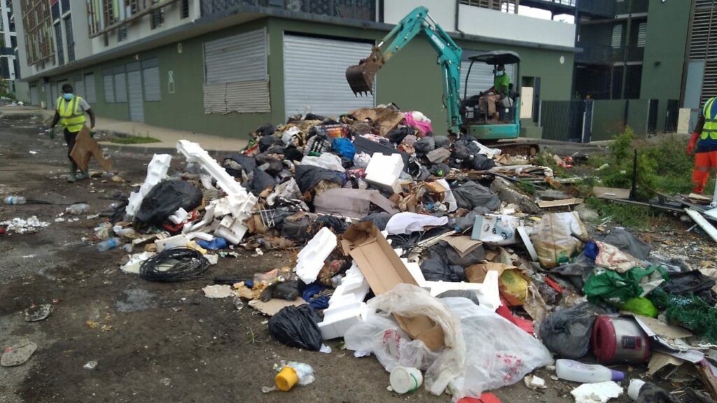 EDAADA51 8262 4A95 9F1F C0011CCC5CCE