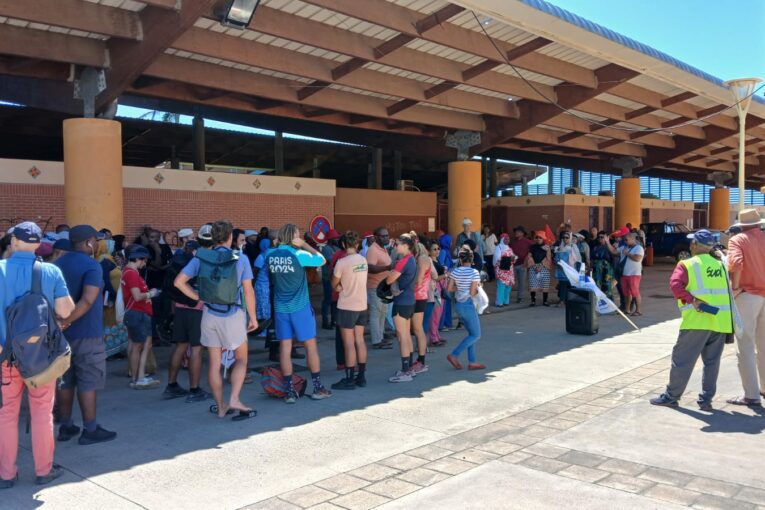 Les syndicats se mobilisent contre la loi programme