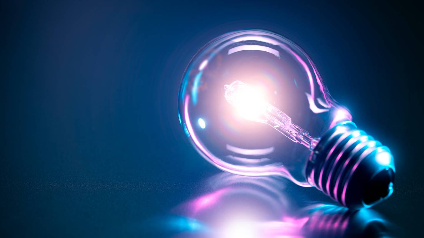 Les coûts de l’électricité seront plafonnés à 15% pour les entreprises ultramarines