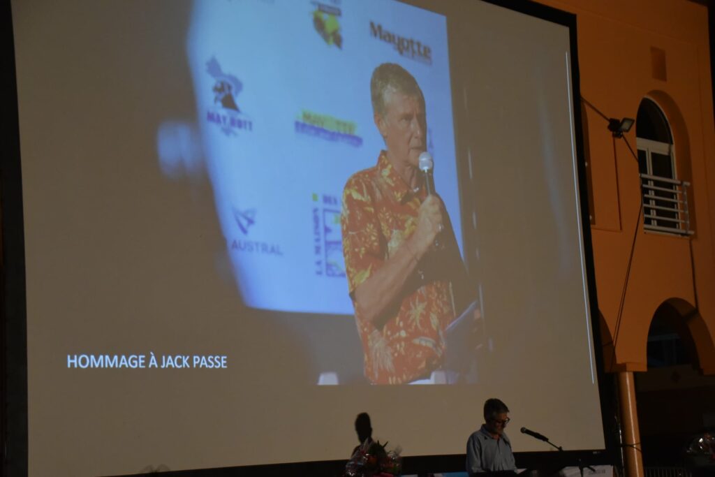 Une soirée à l'honneur de Jack Pass 3 121079995 1766665106831233 1315243314287383357 o