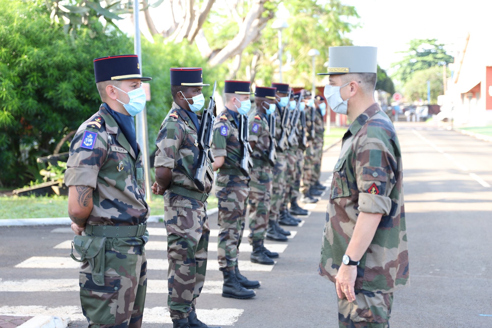 Visite du père de l’arme au RSMA