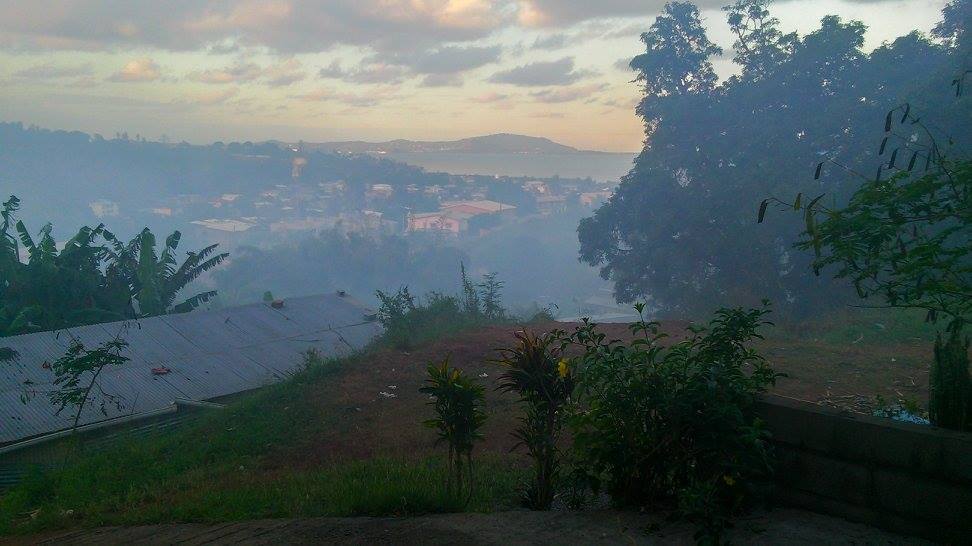 Passamainty : Feu de décharge sauvage