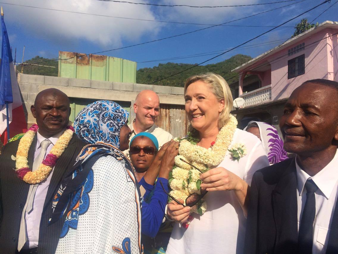 Marine Le Pen pourrait “sortir Mayotte de la pénombre dans laquelle elle est plongée”