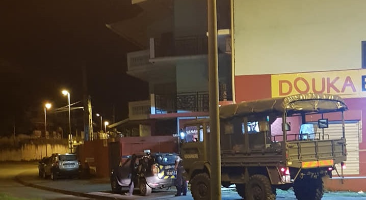 Pamandzi : des voitures brisées cette nuit, un auteur interpellé