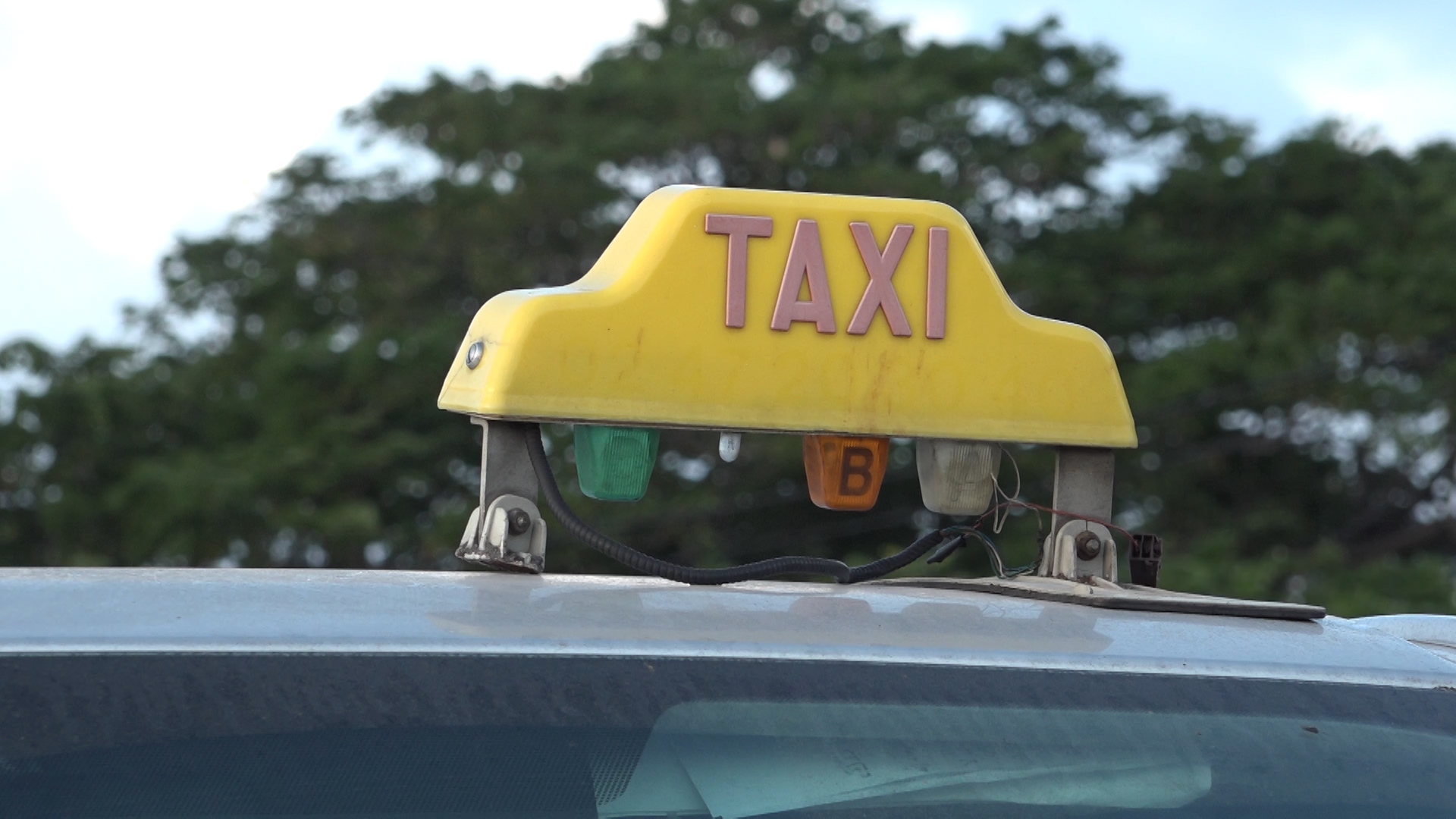 Une femme enlevée à Koungou par un faux chauffeur de taxi 