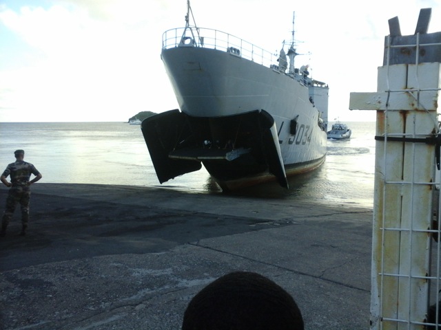 “La grandière” échouée en Petit Terre