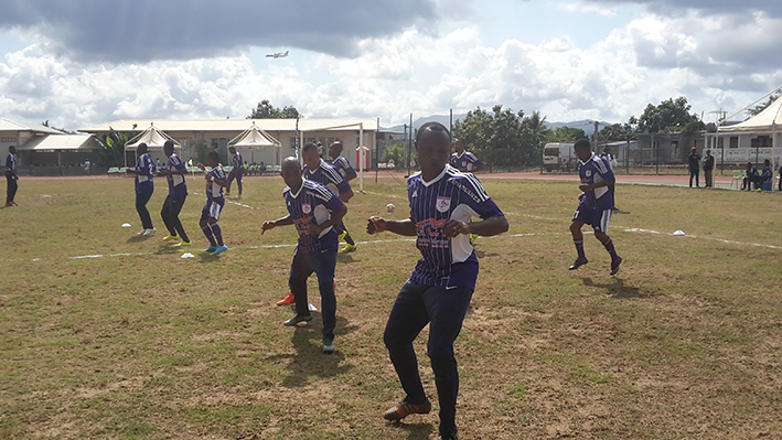 Jumeaux Mzouazia, vainqueur de la Coupe de France régionale, invités sur KWEZI (vidéo)