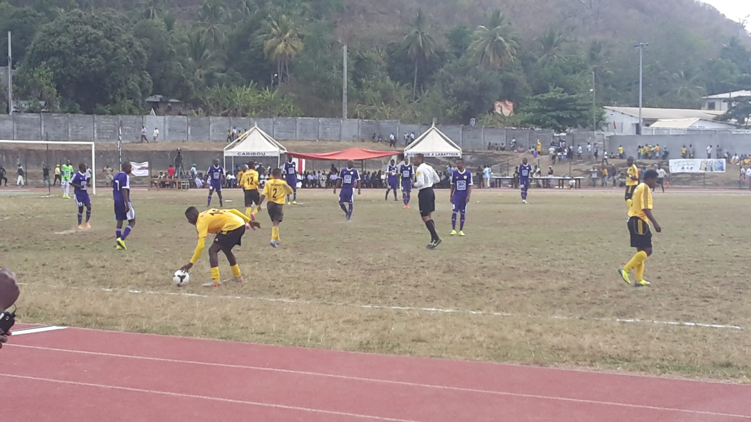 Revivez la Finale : La photo du coup d’envoi !