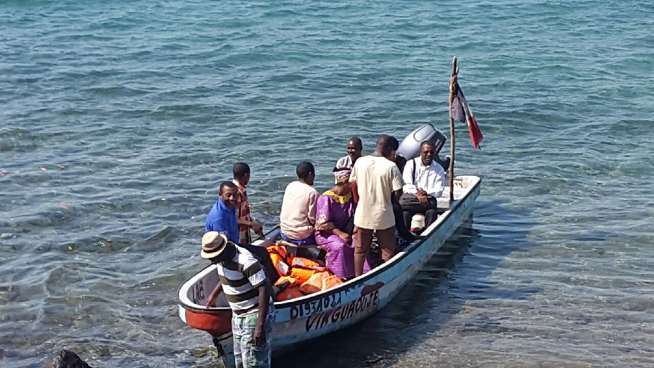 Les barques reprennent du service entre Petite Terre et Grande Terre