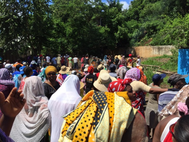 Manifestation à Cavani