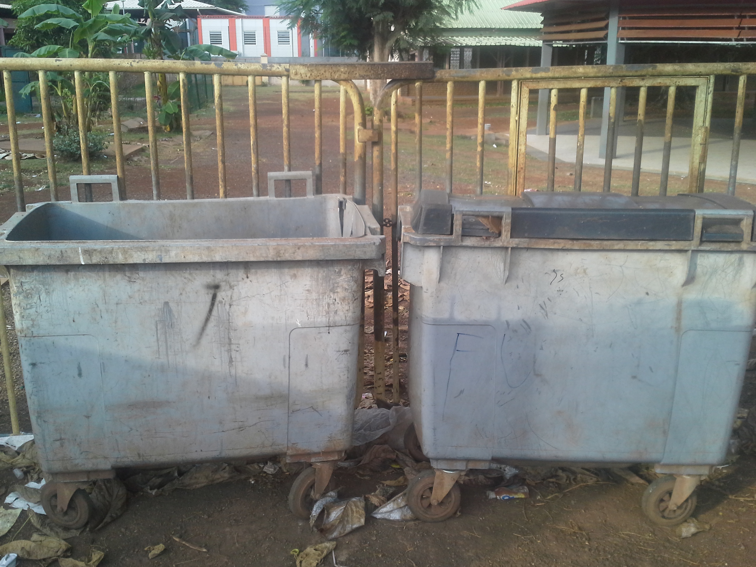 Grève : des écoles fermées à Dembéni