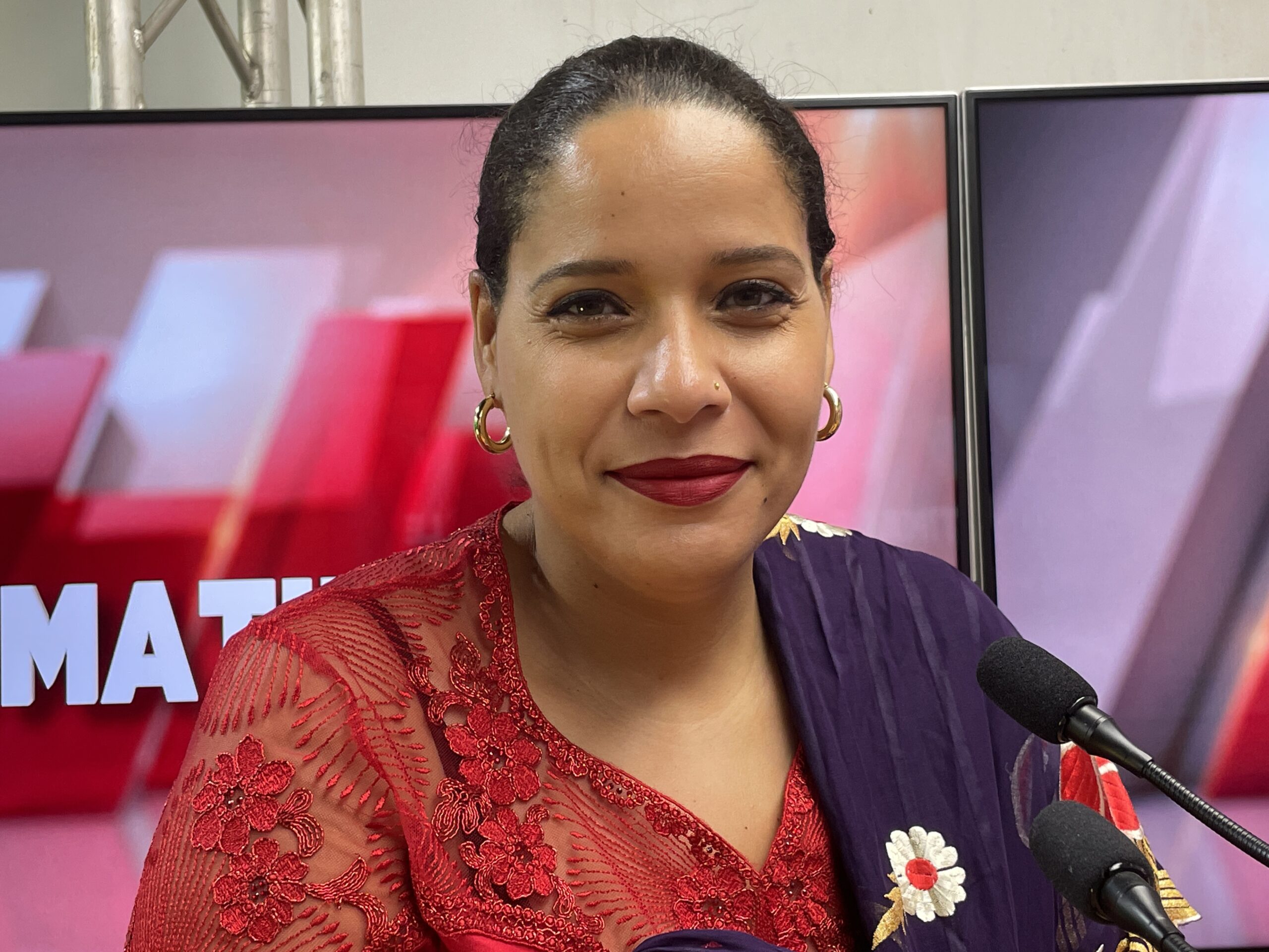 Estelle Youssouffa fait de la pédagogie “il faut une loi pour abroger le séjour territorialisé”