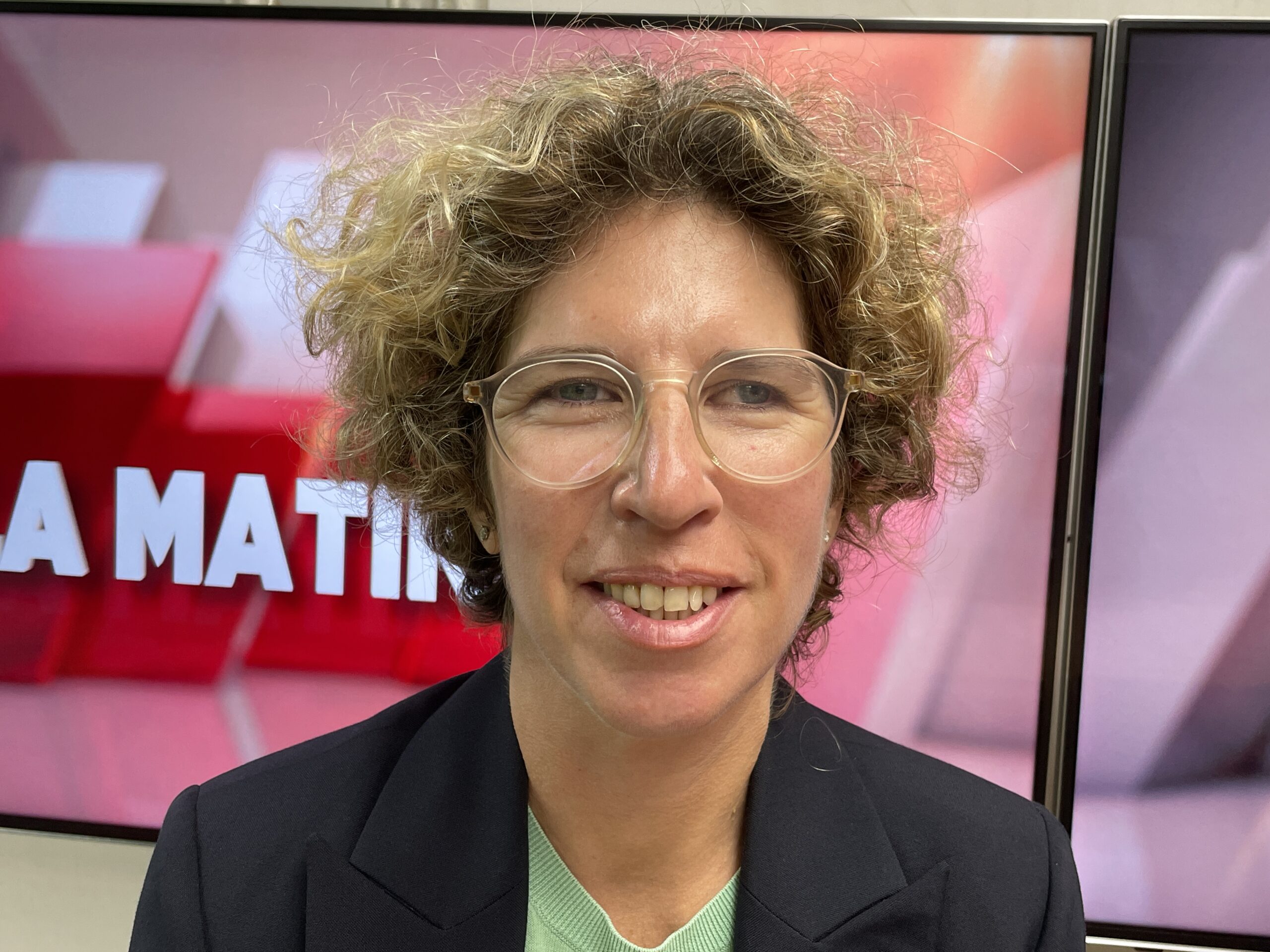 Marie Guevenoux, la ministre des Outre-mer débrieffe la réunion de vendredi avec les élus mahorais et le Président de la République