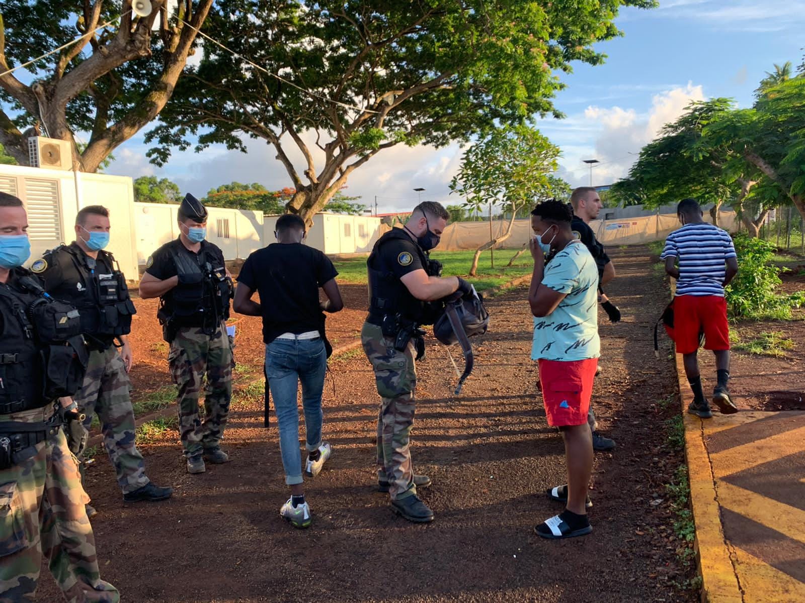 Des contrôles bus et abords des établissements scolaires qui se poursuivent