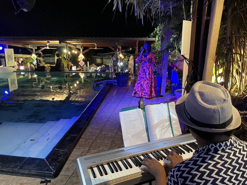 La chanteuse mahoraise Kueena était en concert au Mermoz (video)