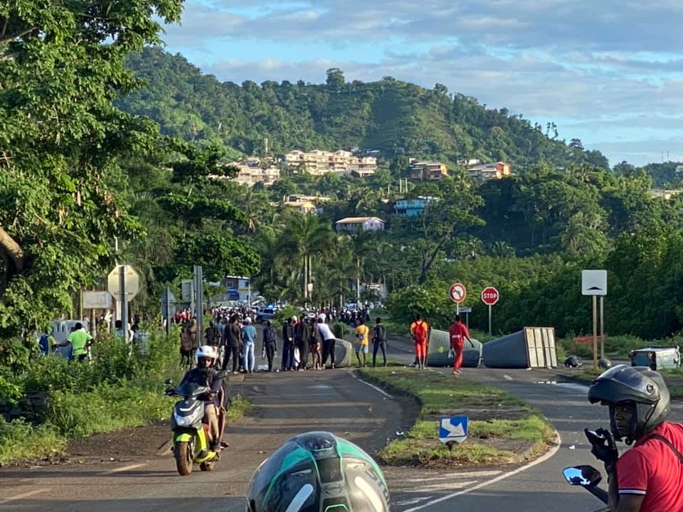Passamainty : barrage ce matin et embouteillages