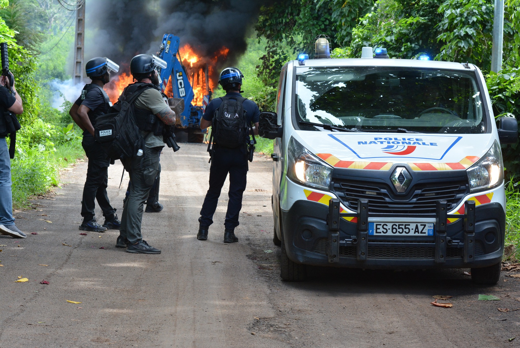 De très violents heurts cette nuit à Doujani