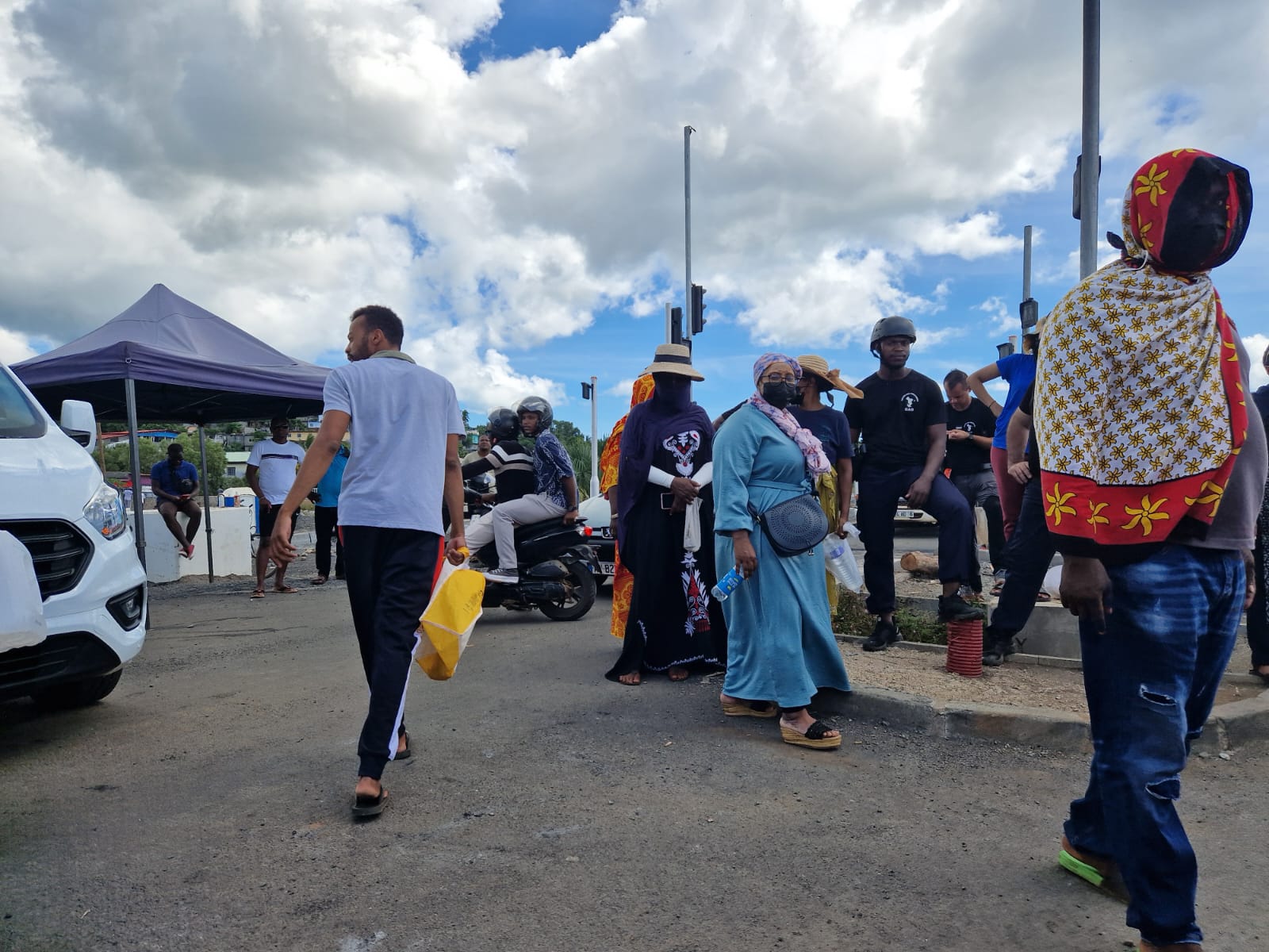 Les professionnels de santé demandent un “coup de main” au Collectif