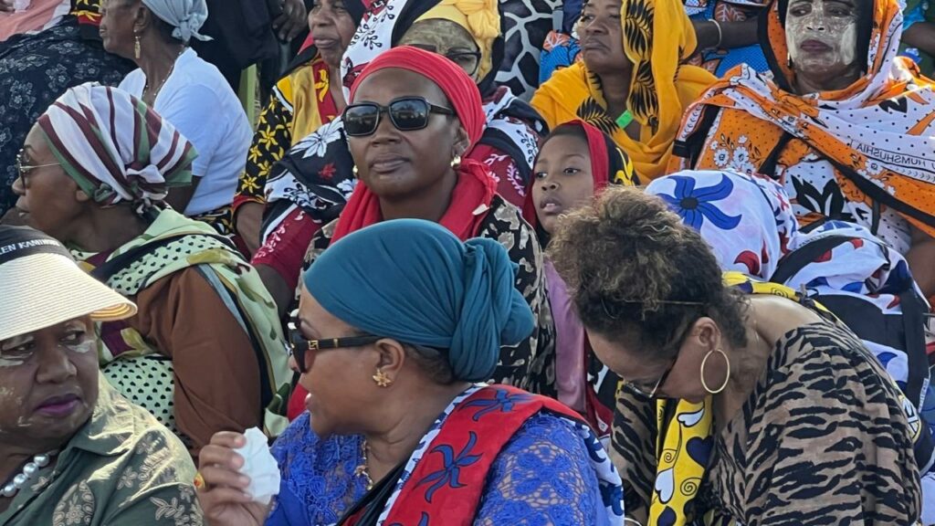 5E434098 1044 4E3E A98D 9BEAA727C422