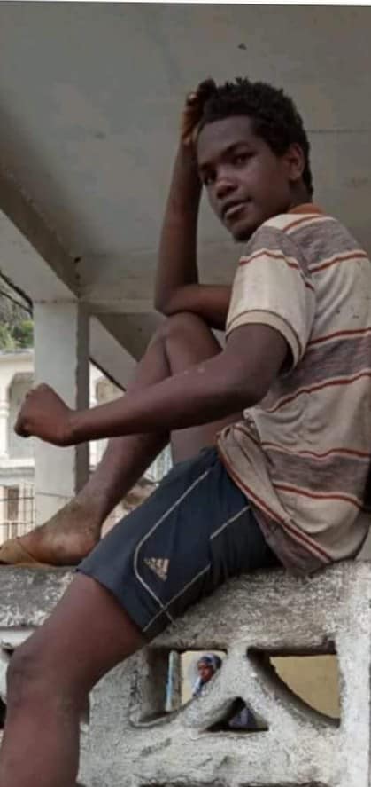 Juste une pièce d’identité