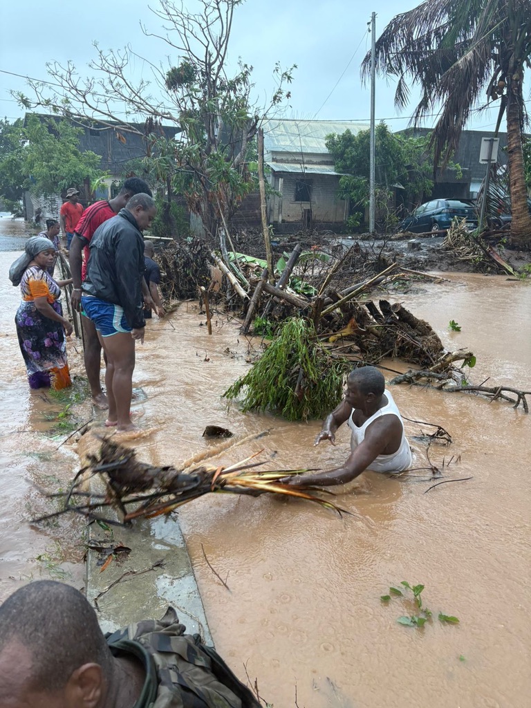 Levée de l’alerte rouge cyclonique à 15h et passage en phase de sauvegarde