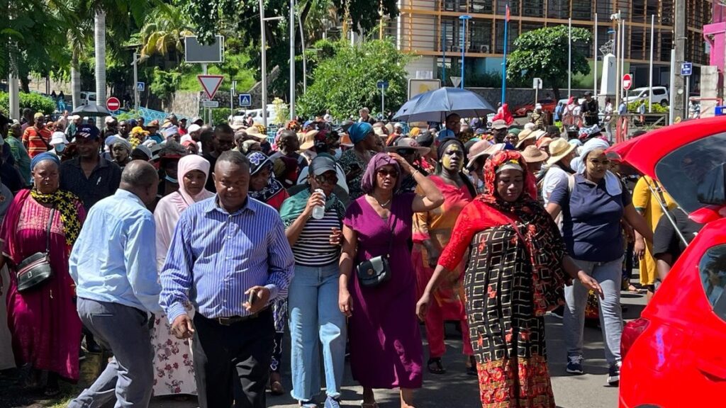 AD0B47C7 98D5 4B2D BB3D B85CAEC7C2DF 1 105 c