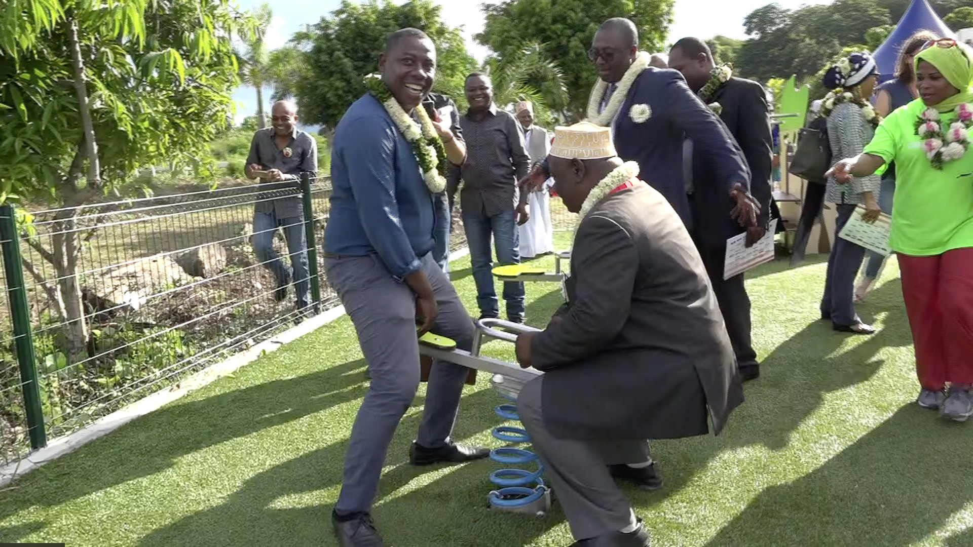 L’aire de jeux pour enfants et le parc sportif inaugurés à Passamaïnty