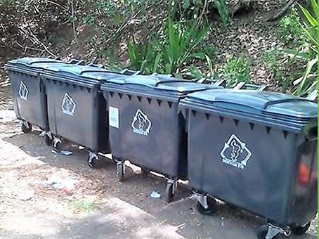 Le Sidevam équipe les plages de poubelles