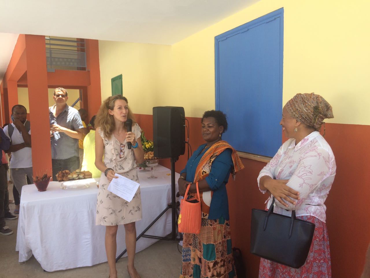 Le premier bâtiment collectif inauguré à Poroani ce matin (photos)