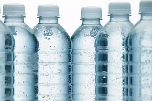 La DGCCRF va contrôler le prix des bouteilles d’eau