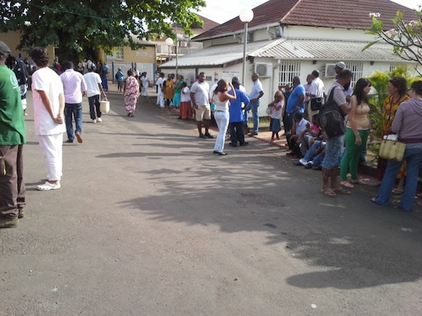 Une infimière agressée : le personnel de l’hôpital réagit