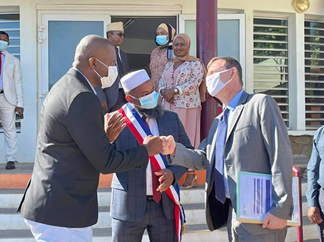 Une pierre deux coup pour Thierry Suquet à Dembéni qui a aussi rencontré la Cadema