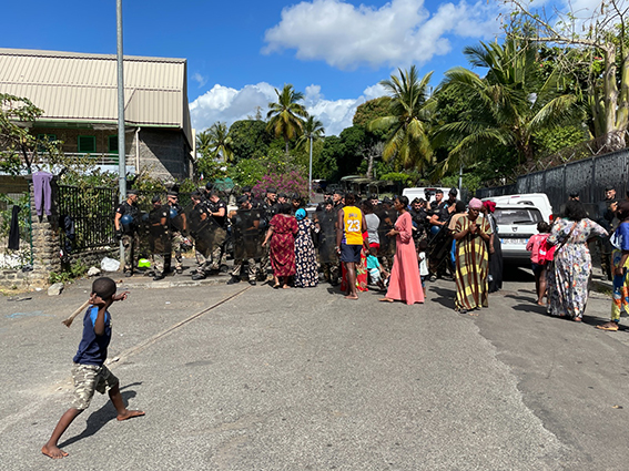 3ème évacuation du camp improvisé face à la préfecture ce matin