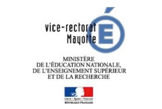 Pose de la première pierre du lycée Mamoudzou Nord