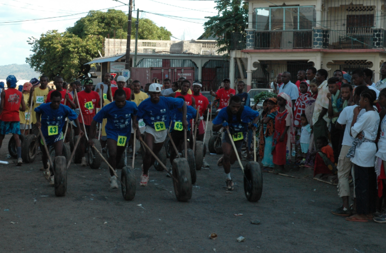 Course de pneus : liste définitive des équipes