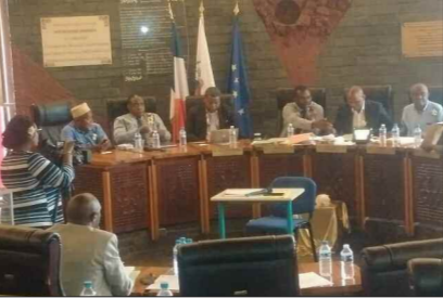 Investiture MDM : les grands l’emportent