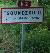 Route allant vers Tsnoudzou 2 bloquée