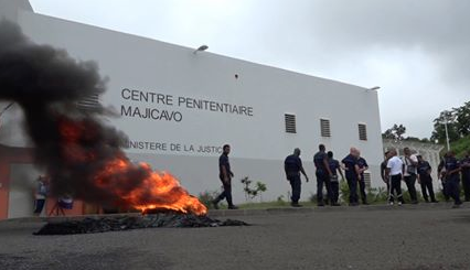 Fin du mouvement au centre pénitentiaire de Majicavo mais…