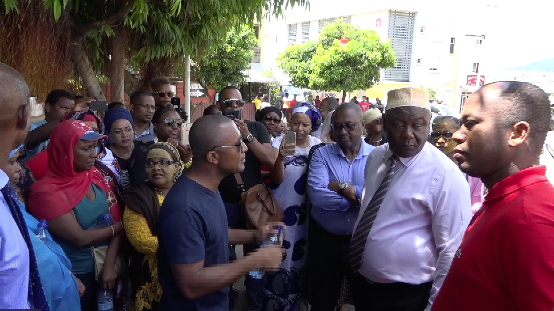 Une rencontre prévue à 16h suite aux émeutes qui ont eu lieu hier soir à Mandzarisoa