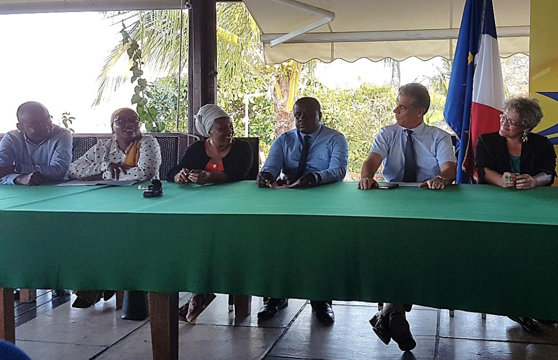 Signature d’une convention d’intermédiation bancaire