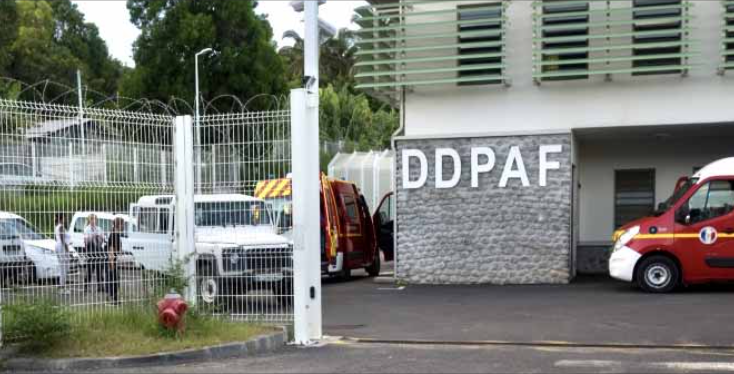 Emmanuel Macron veut une meilleure efficacité des expulsions d’ESI